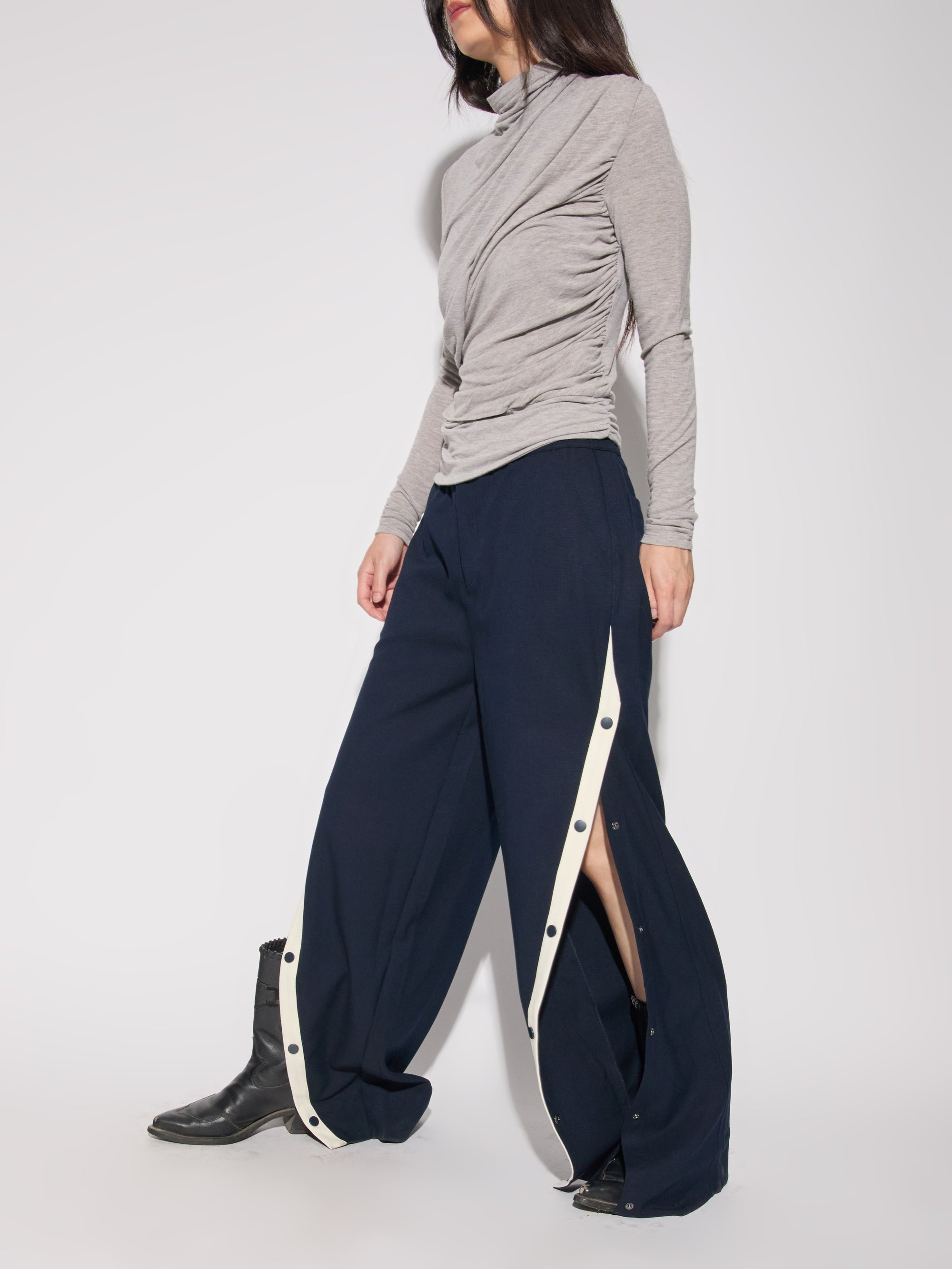 Diagonal Placket Pants