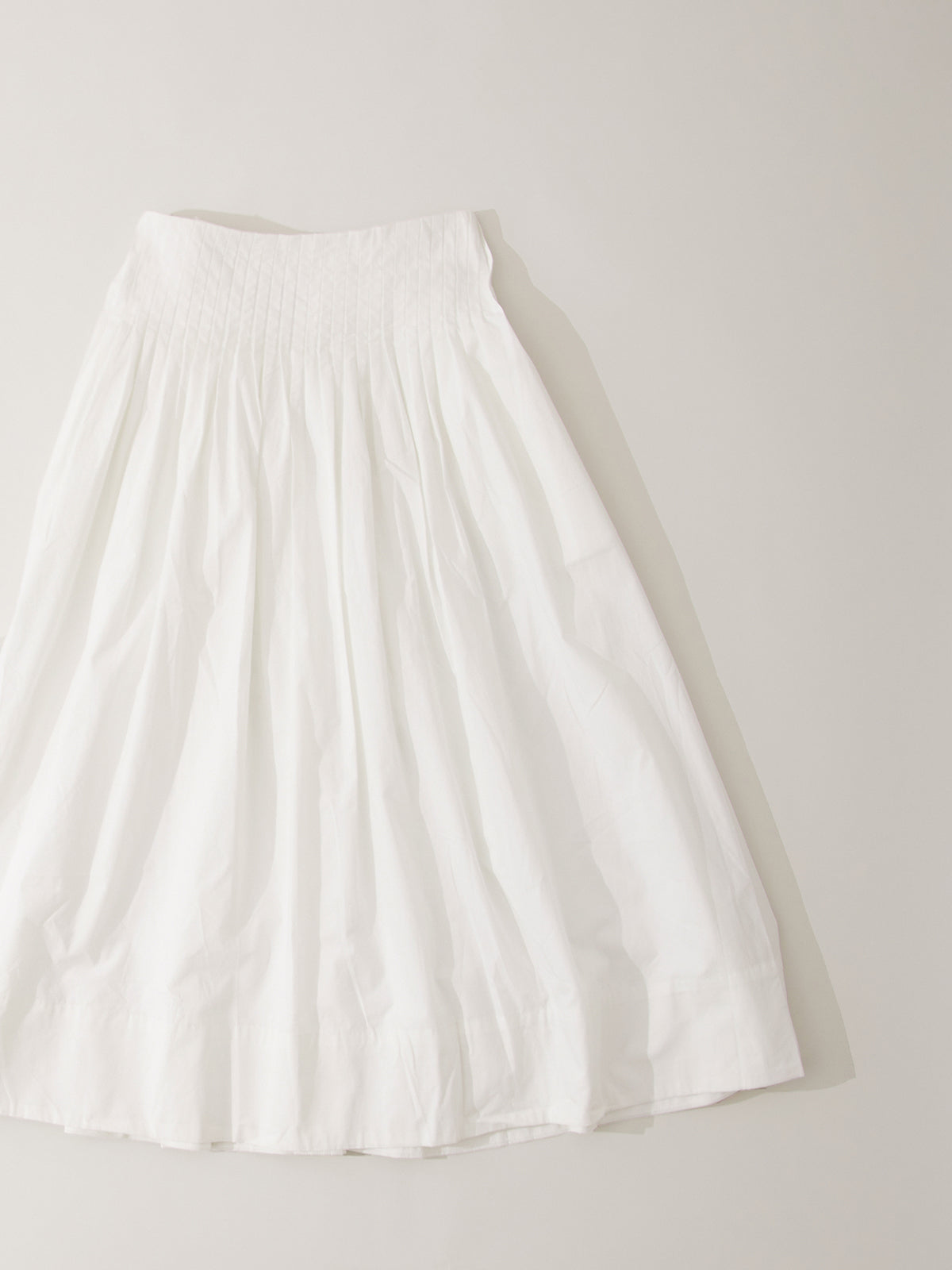 Uni Pleated Midi Skirt