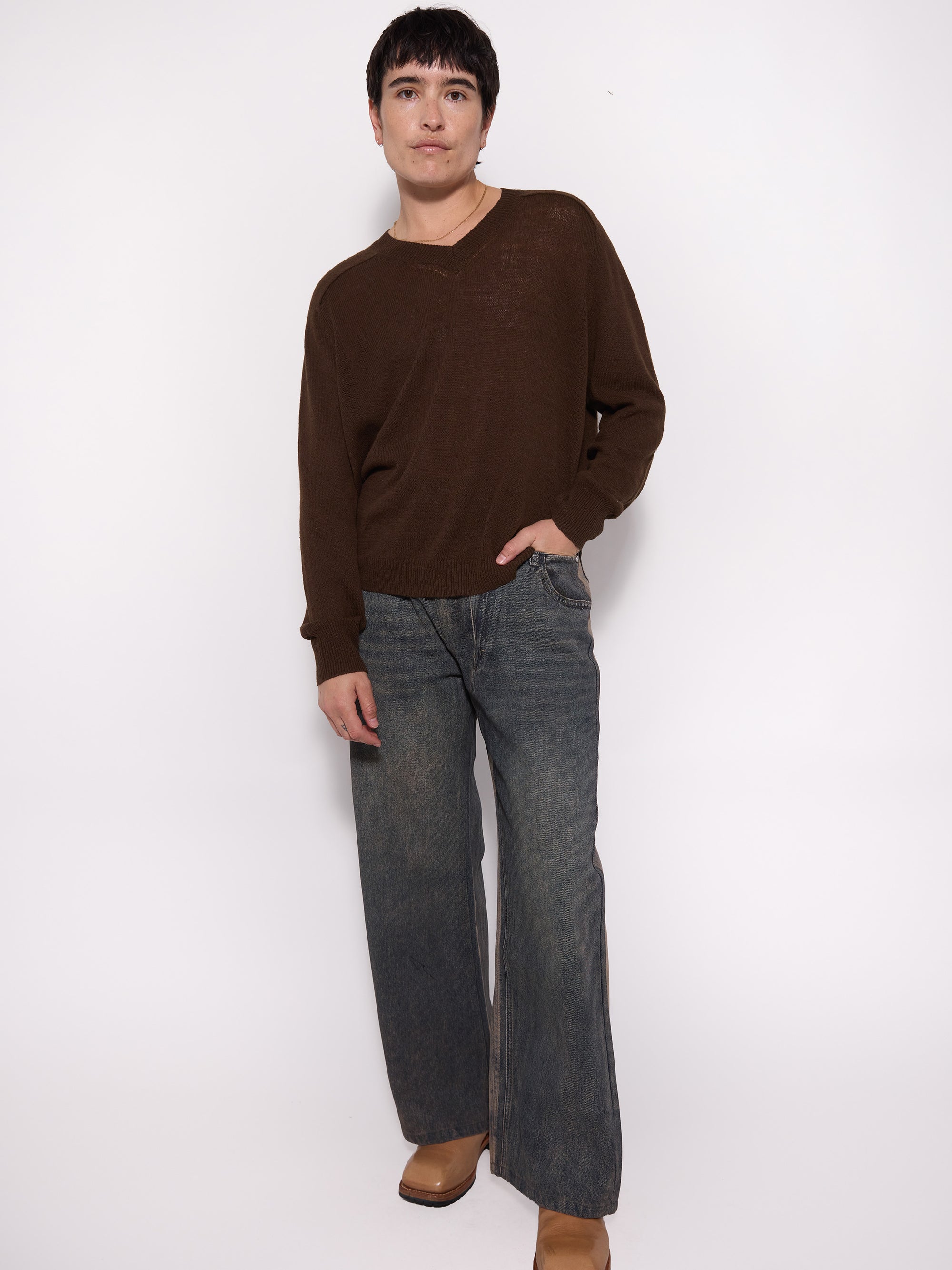 Shrunken V-Neck Pullover