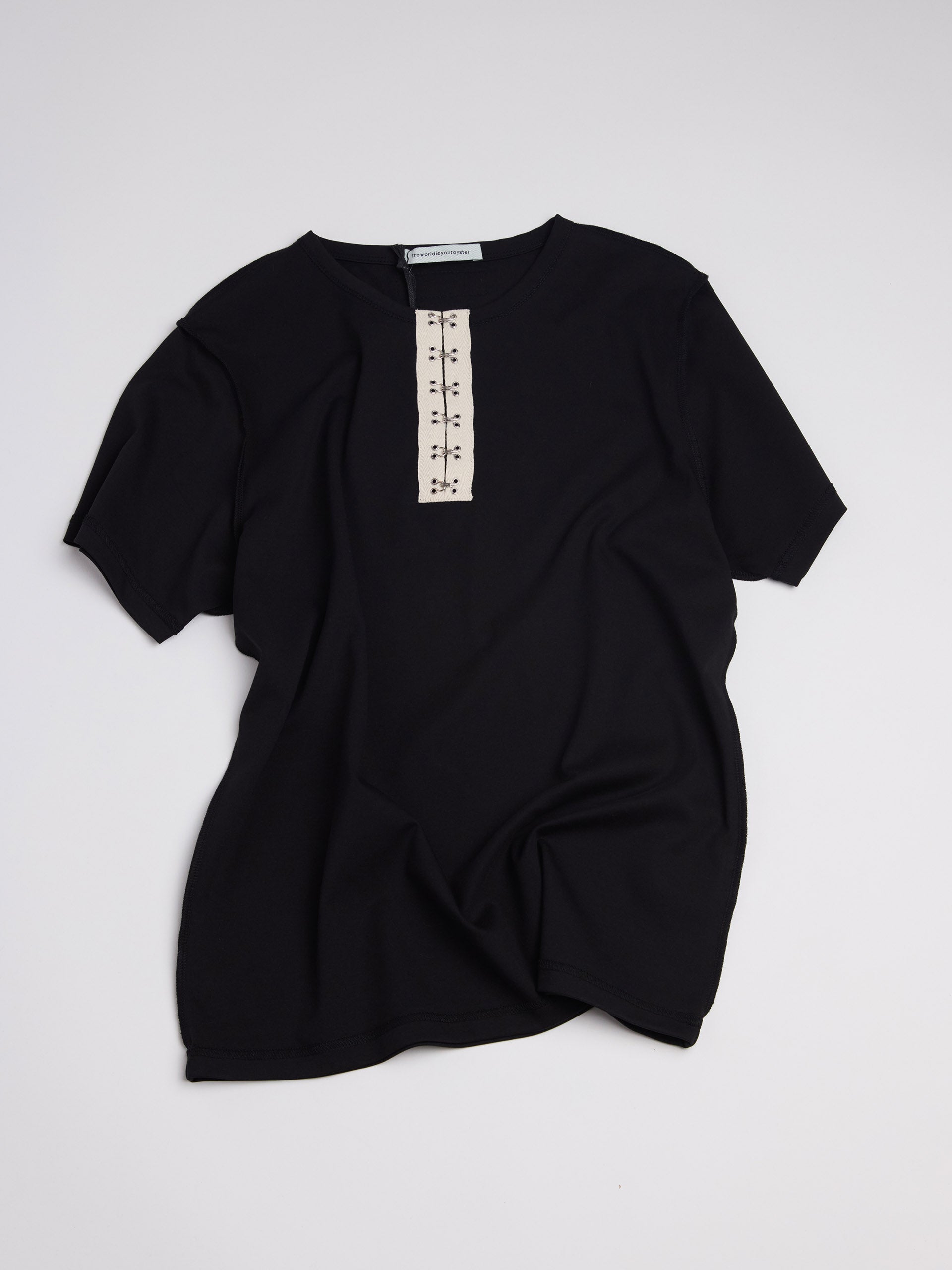 HOOK Tee