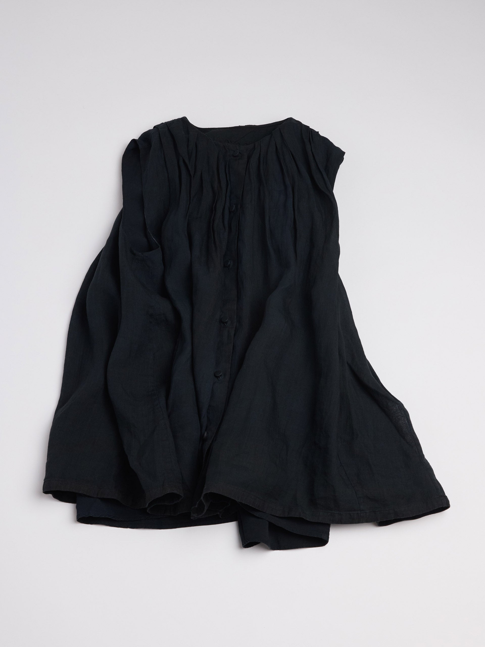 Natural Dye Pleated Balloon Vest