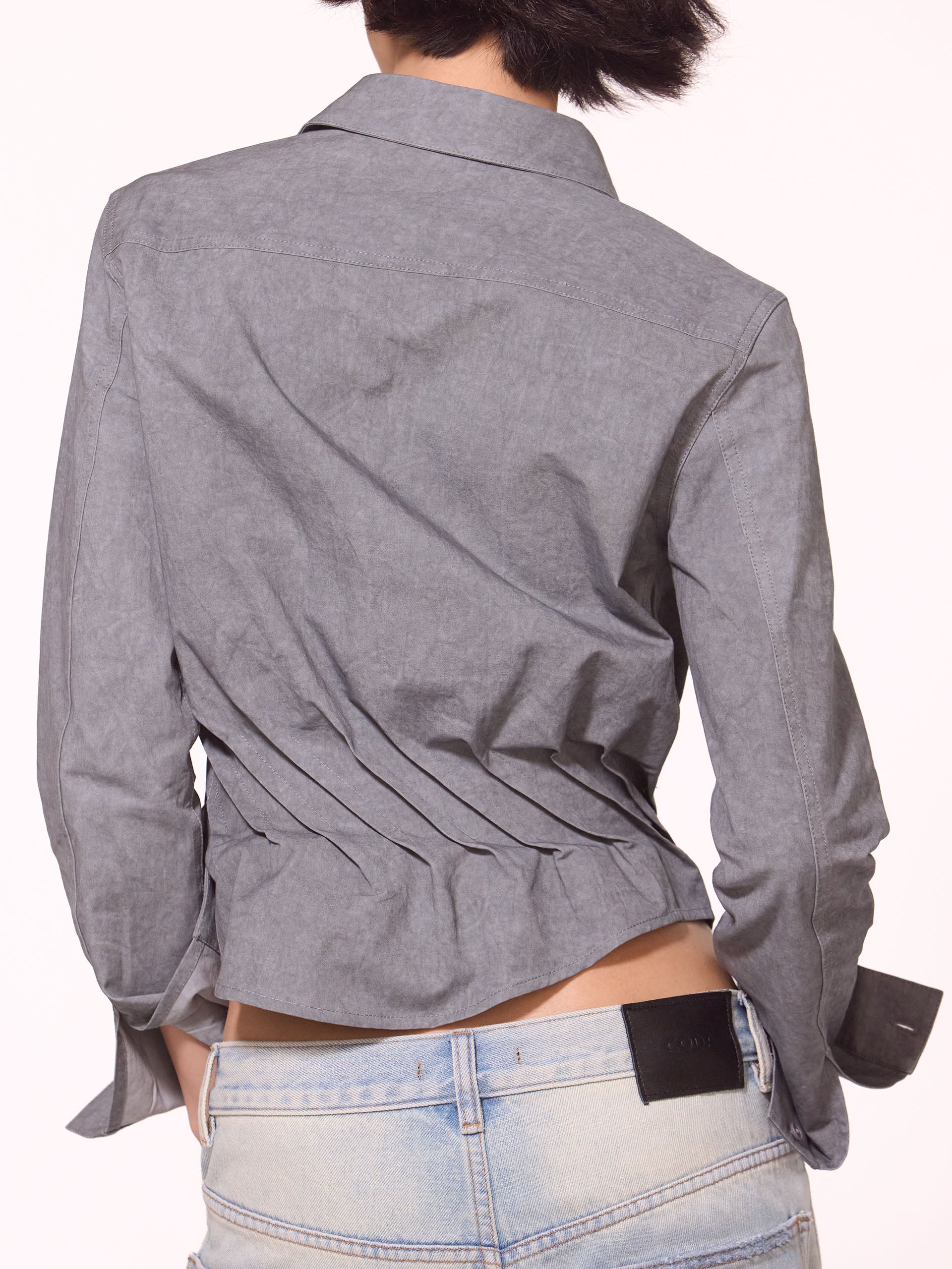 “PILLAR” PLEATED SHIRT