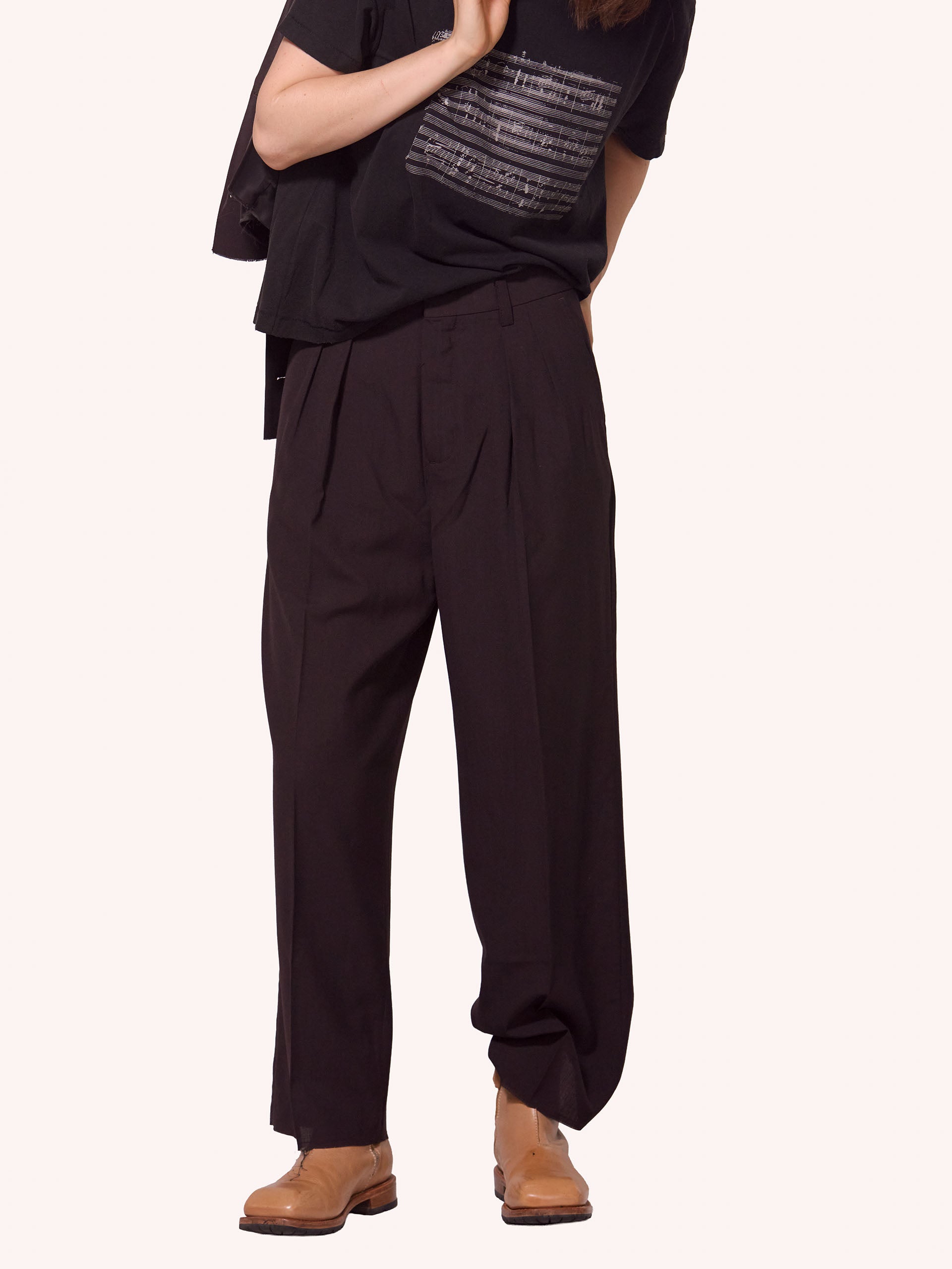 Wool Inverted Tucks Slacks