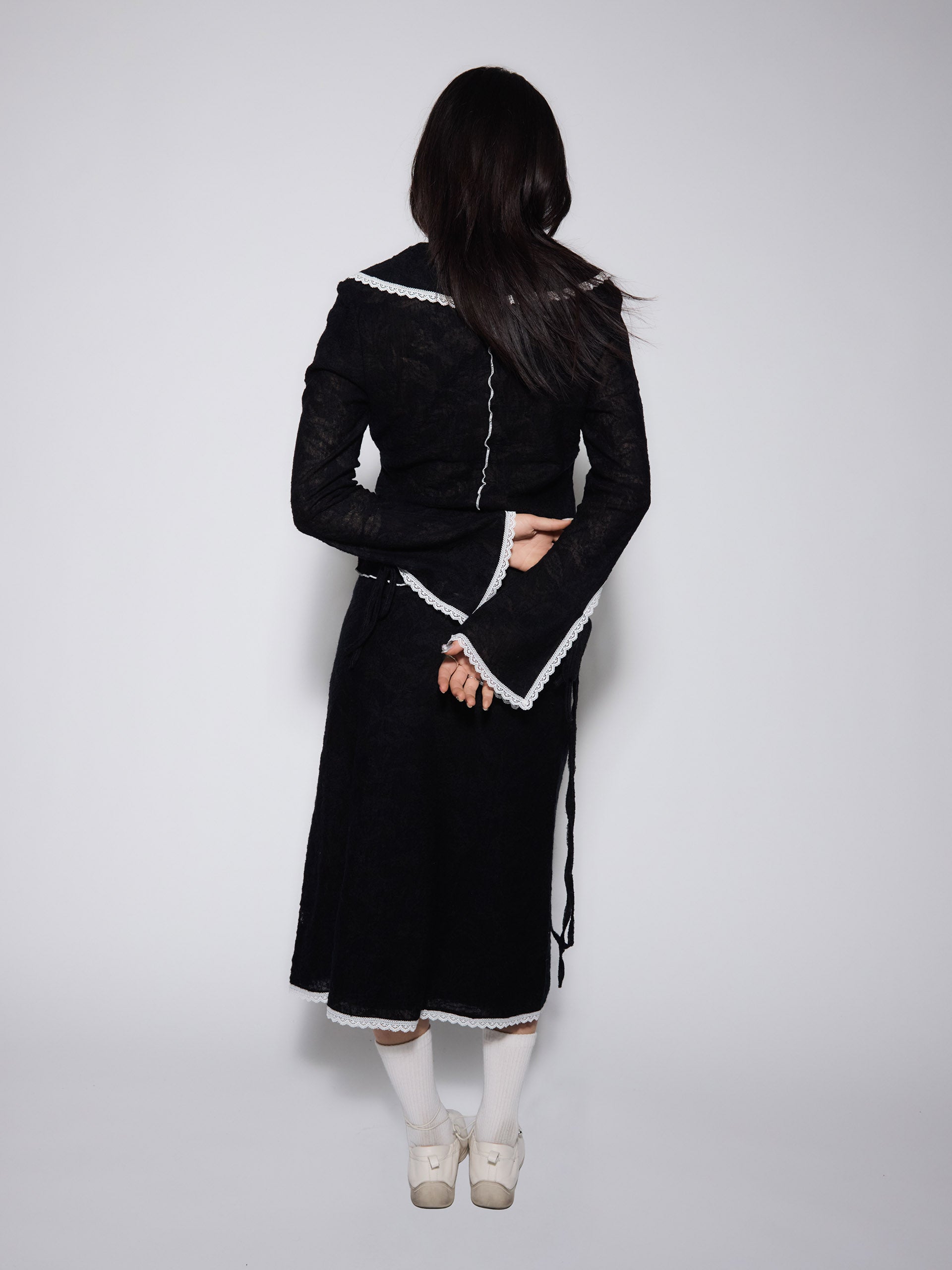 Lotus Lace Trim Mid-High Rise Midi Skirt